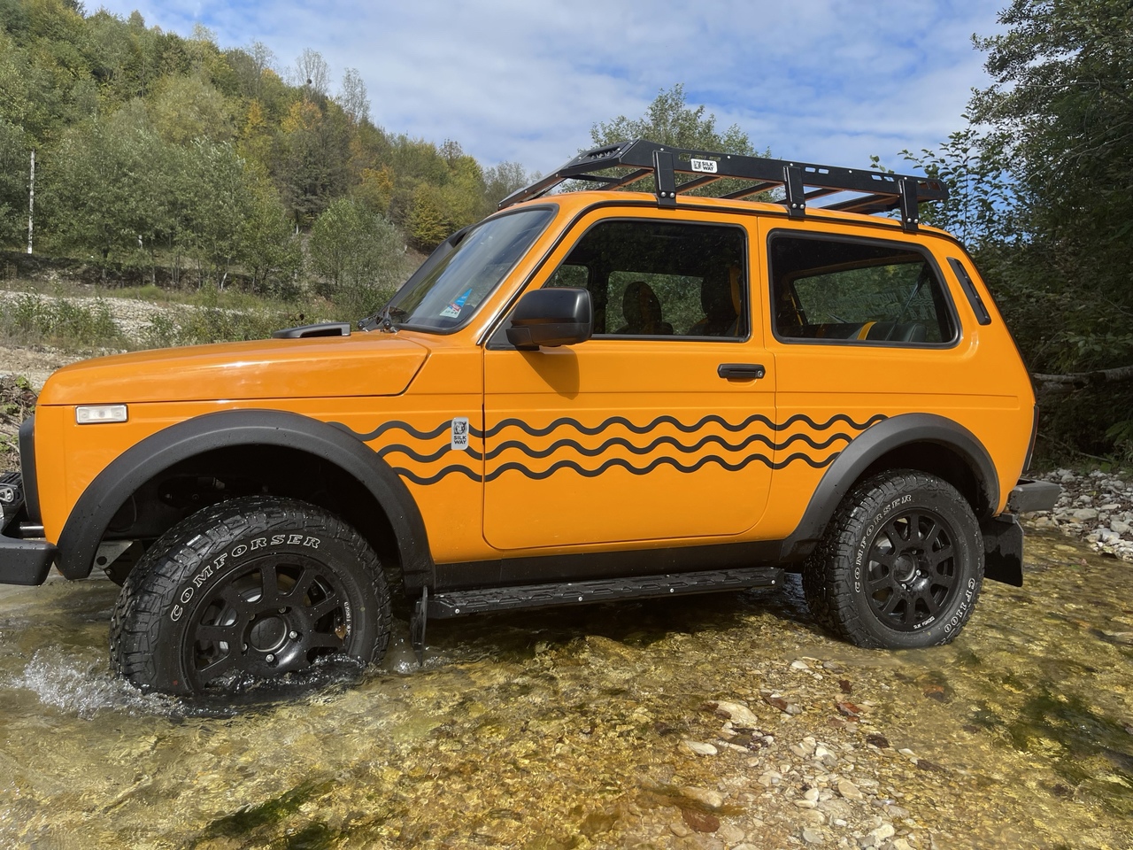 Lada Niva Sport Silk Way:     